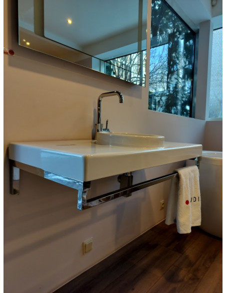 ArtCeram Planet Keramiska izlietne ar dvieļu turētāju 105X50, balta - 3