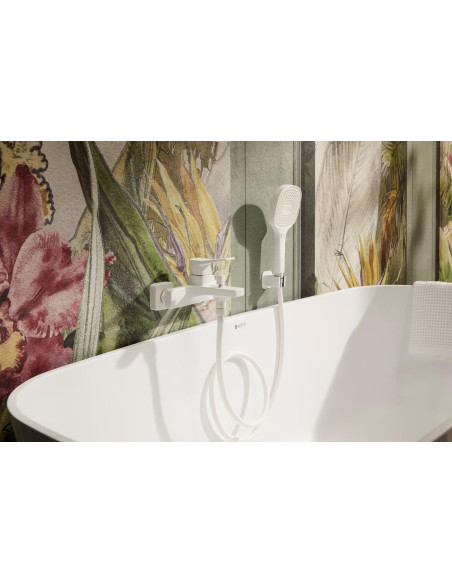 MALAGA WHITE sienas vannas maisītājs 4524-010-44