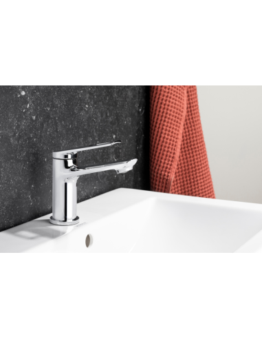 AMAZONIT stāvošais izlietnes maisītājs 4622-815-00