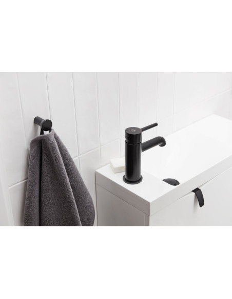 MOZA BLACK stāvmaisītājs izlietnei 5032-815-81
