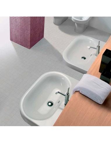 Hatria izlietne Daytime