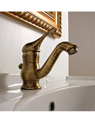 Treemme izlietnes jaucējkrāns Piccadilly 2110.UU