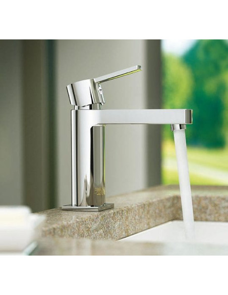 Fiore izlietnes jaucējkrāns Katana 77CR7520