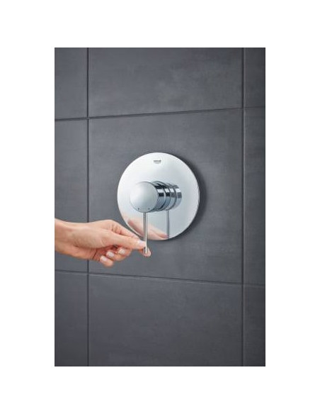 Grohe dušas jaucējkrāns Essence 24057001 - 3
