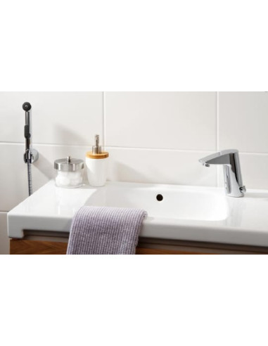 Oras izlietnes jaucējkrāns Cubista 2814F