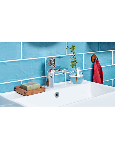 Oras izlietnes jaucējkrāns Safira 1011F