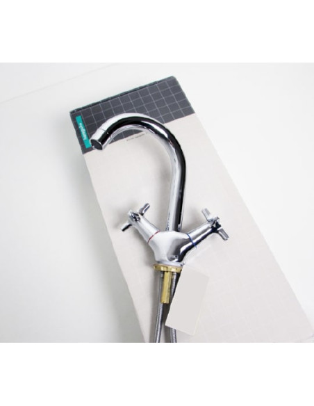 Hansgrohe izlietnes jaucējkrāns Logis Classic 71271000