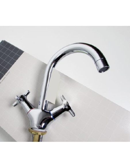 Hansgrohe izlietnes jaucējkrāns Logis Classic 71271000