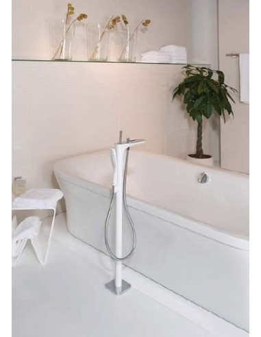 Hansgrohe jaucējkrāns vannai ar dušu PuraVida...