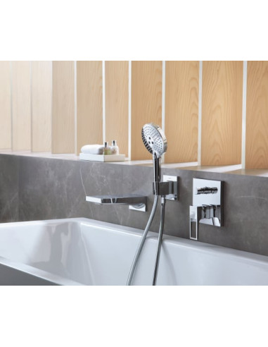 Hansgrohe jaucējkrāns vannai ar dušu Metropol...