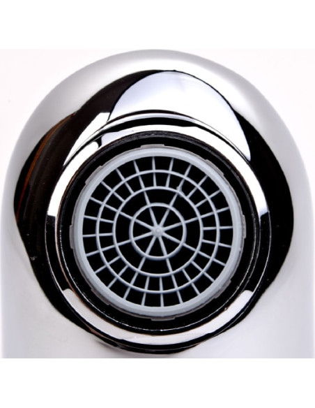 Hansgrohe jaucējkrāns vannai ar dušu Focus E2 31940000