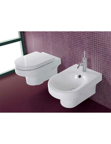 Hatria piekaramais bidē Daytime