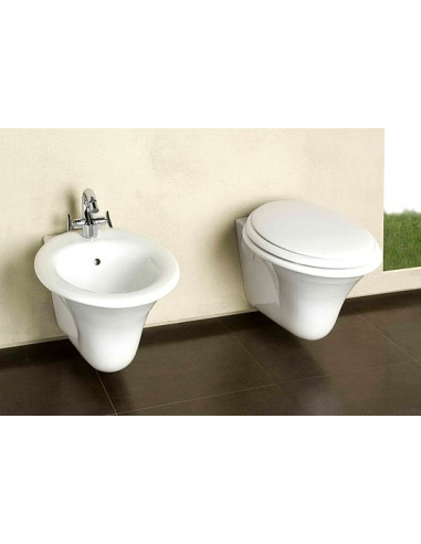 Hatria piekaramais bidē Sculture