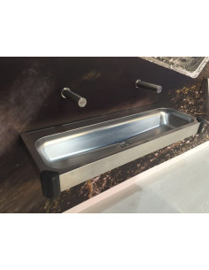 Sienas krāns aukstam vai iepriekš sajauktam ūdenim, 6 V 2