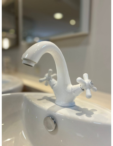 Basin mixer tap MORAVA RETRO GLOSSY WHITE - Barva bílá lesklá,Rozměr 3/8'' - 2