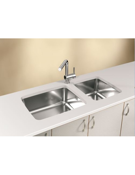 LUNO 30 400x400x180 U veida piekārta kamera