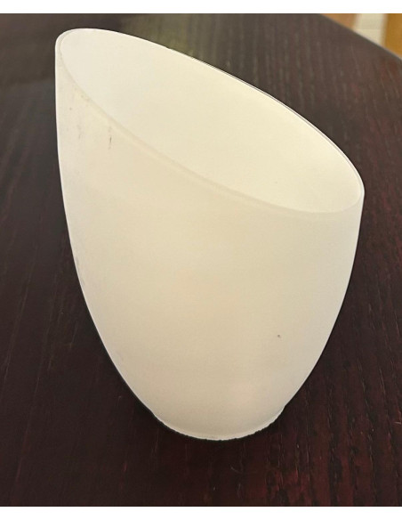 Lampas stikla daļa - 2