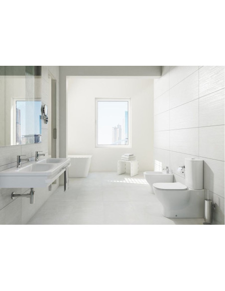 Ideal Standrt TESI grīdas klozetpods ar skalošanas kasti un Soft-Close vāku