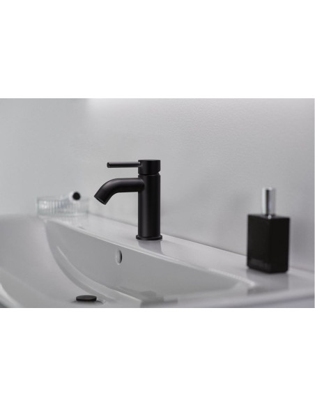 Ideal Standard CERALINE maisītājs ar Pop-up noplūdi izlietnei, Silk Black Ideal Standard CERALINE maisītājs ar Pop-up noplūdi izlietnei, Silk Black