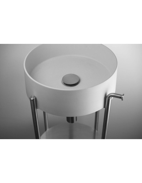 Deante Silia Stāvoša vannas istabas konsole CKS_F36A