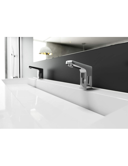 Deante Sensor izlietnes jaucējkrāns, bezkontakta, ar temperatūras kontroli - 4xAA BCH_029R