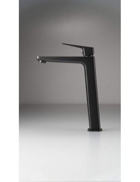 Deante Blur Izlietnes krāns, augsts BQL_N20K