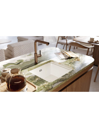 Deante Momi virtuves jaucējkrāns ar izvelkamu snīpi BKM_C73M