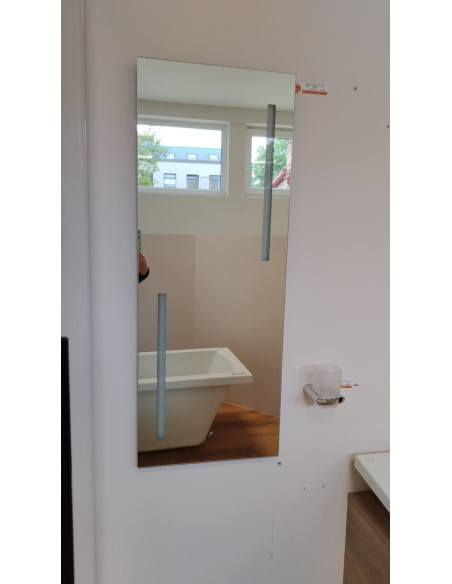 Spogulis ar apgaismojumu, 18440 - 1