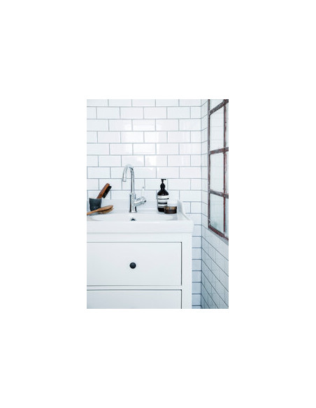 Izlietnes jaucējkrāns ar notekas vārstu Tradition 376210000 Izlietnes jaucējkrāns ar notekas vārstu Tradition 376210000